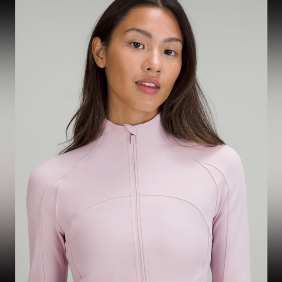 Lululemon Nulu Cropped Define Jacket - Picture 4 of 8